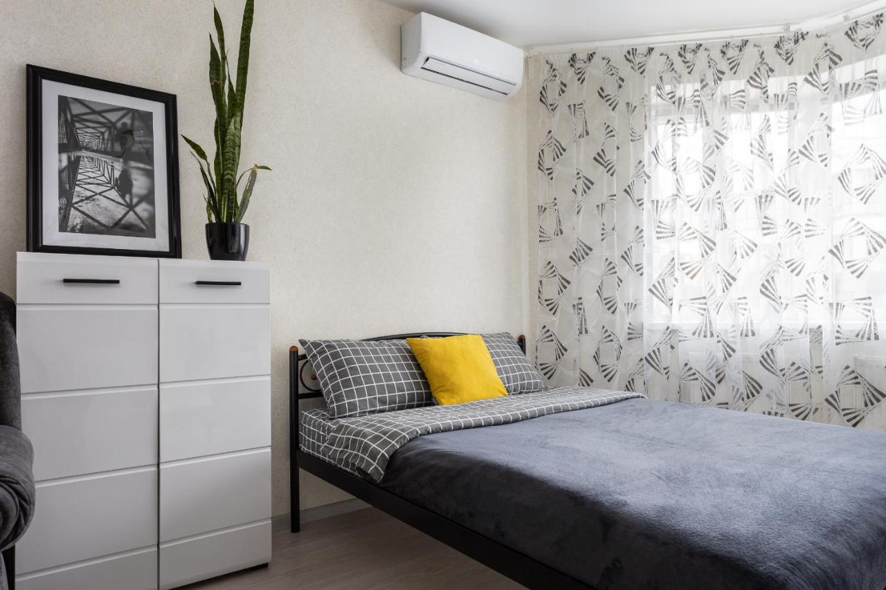 0131 Apartment Near Zhulyany Airport New Complex Kiev Exterior foto